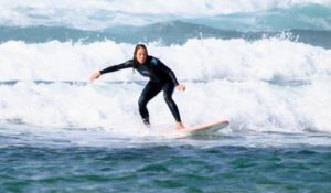 Wellenreiten lernen Fuerteventura Lena
