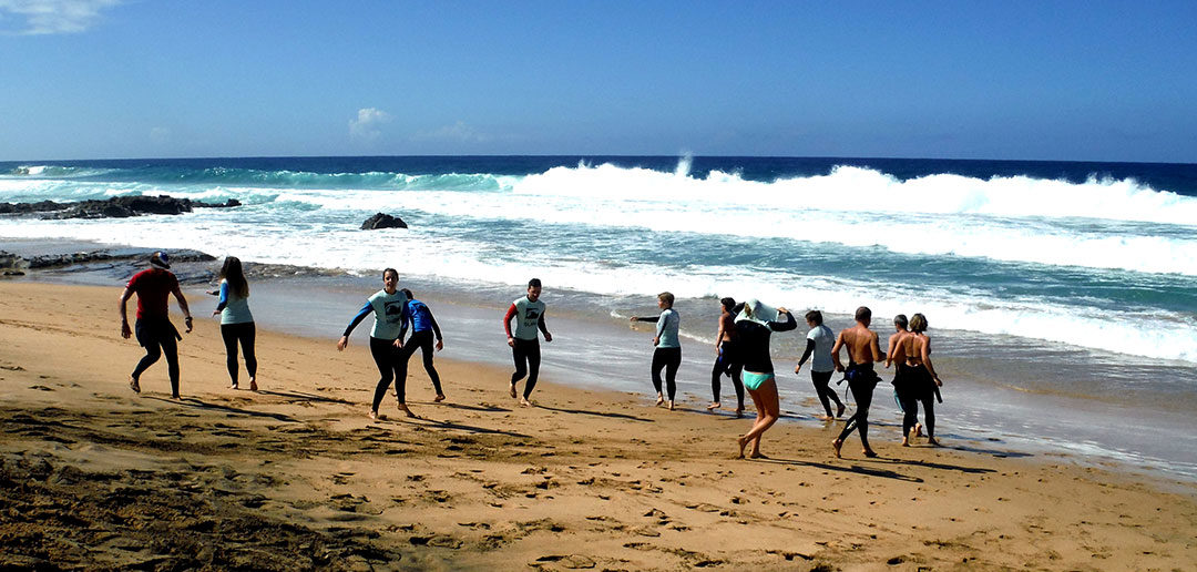 SURFEN LEICHT GEMACHT – Tipps für deine Sicherheit im Wasser