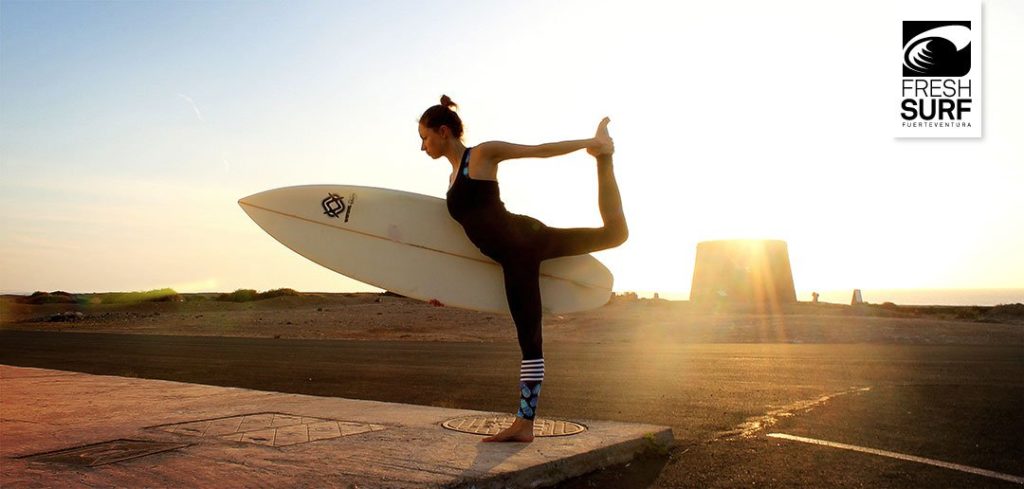 Yoga für Surfer - Wie der Sport deine Surf Skills verbessern kann 1 Yogaübungen sind für jeden Surfer hilfreich