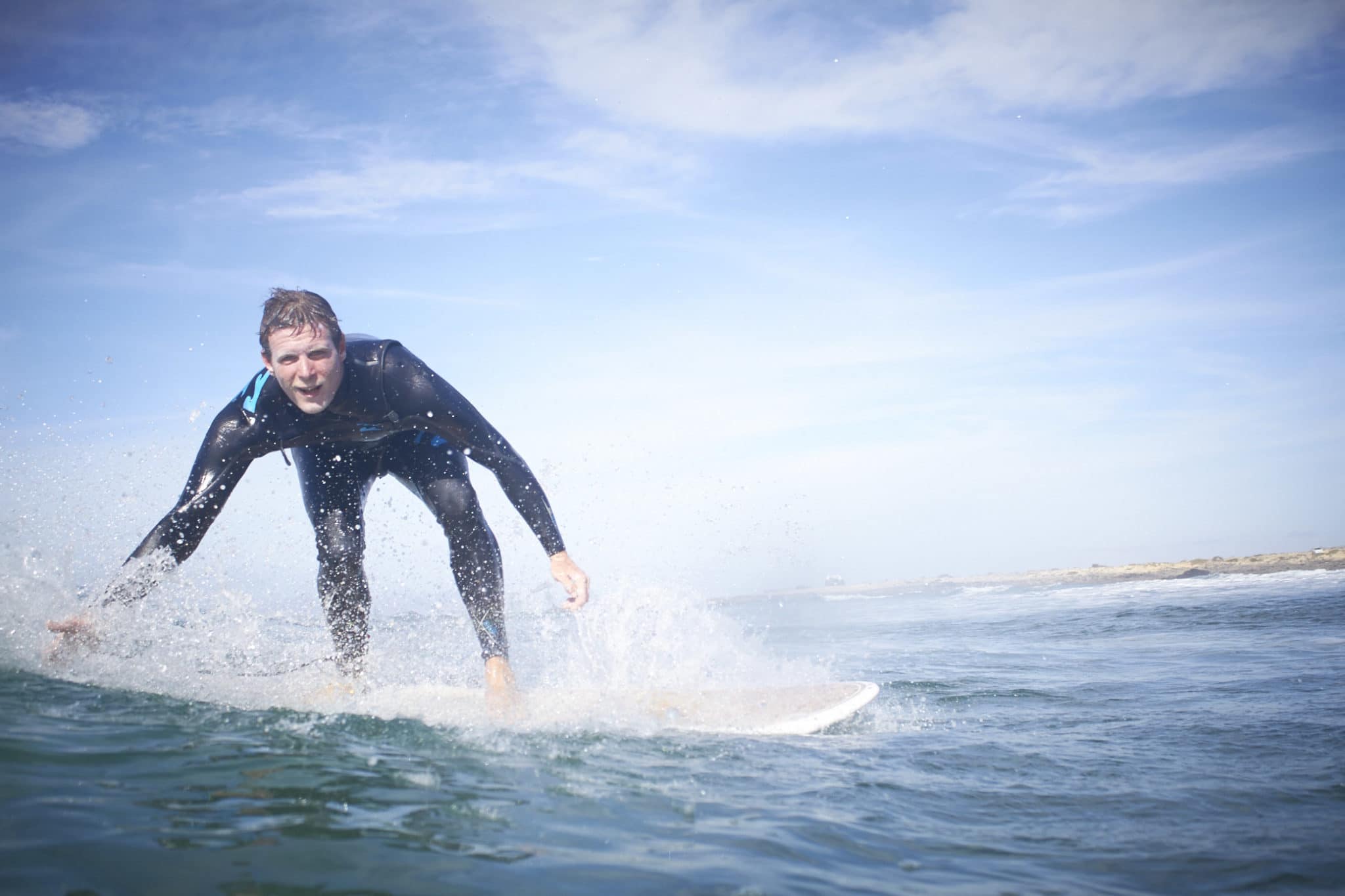 Verbessere deine Surfmanöver im Intermediate II Surfkurs