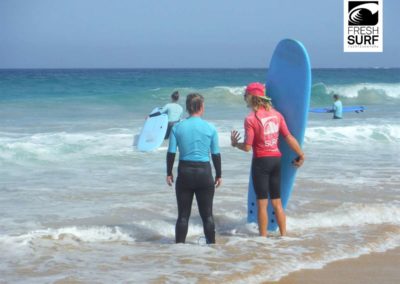 Surfkurse am Strand