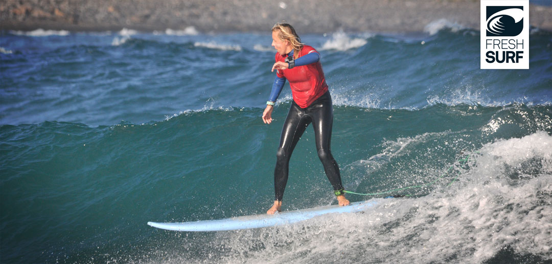 Surfcoach surfing in Punta Blanca