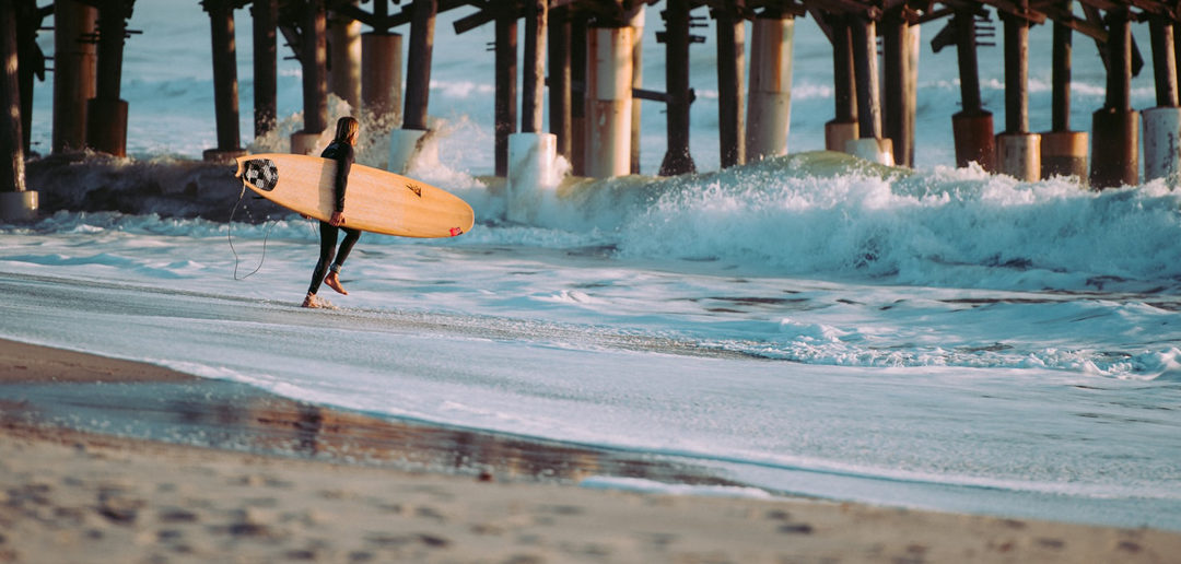 Ben Gravy surft Wellen in allen 50 Staaten der USA!!