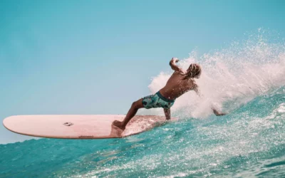 Surfboard für Anfänger: Dein Wegbegleiter in die Wellenwelt