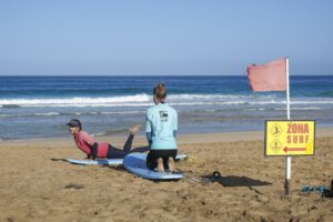 surfkurs für anfänger trockenübungen
