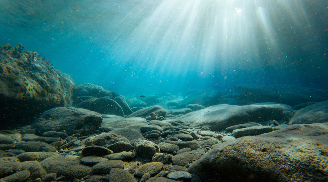 unterwasser bedingungen zum perfekten surf