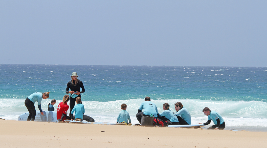 family surf lesson