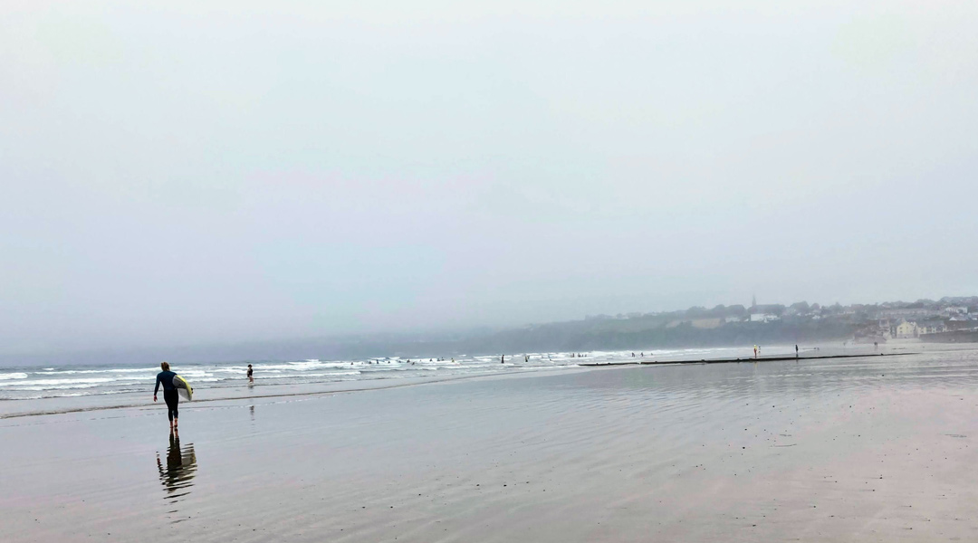 kaltwassersurfen in europa - surfen in irland