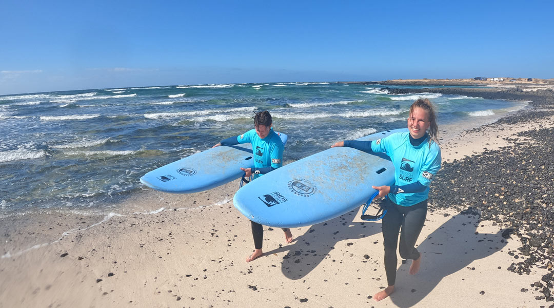 urlaub-surfen-lernen-surfergirls