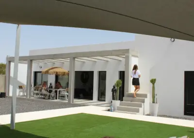 surfcamp lajares terraza escalera