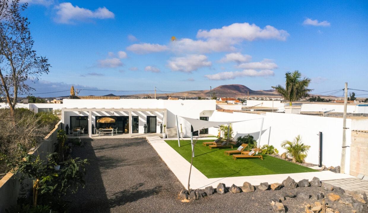 surfcamp lajares villa kiana exterior y jardin