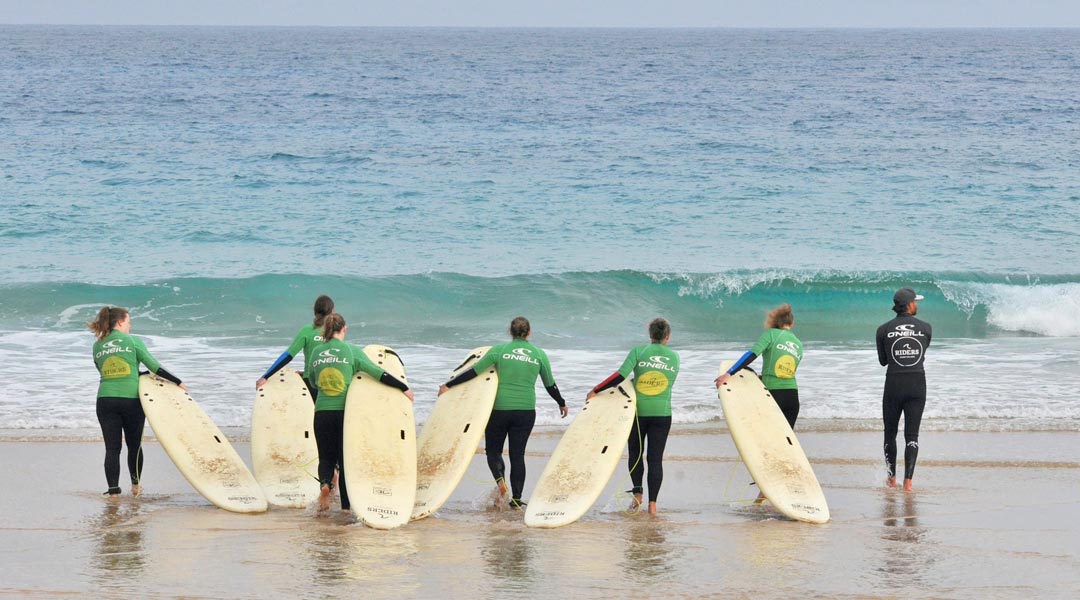 surfcamp im mai - ab ins wasser im mai