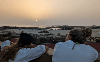 Surfcamp im August 2026 – Aufregende Wellen, Abenteuer & Buen Viaje Festival