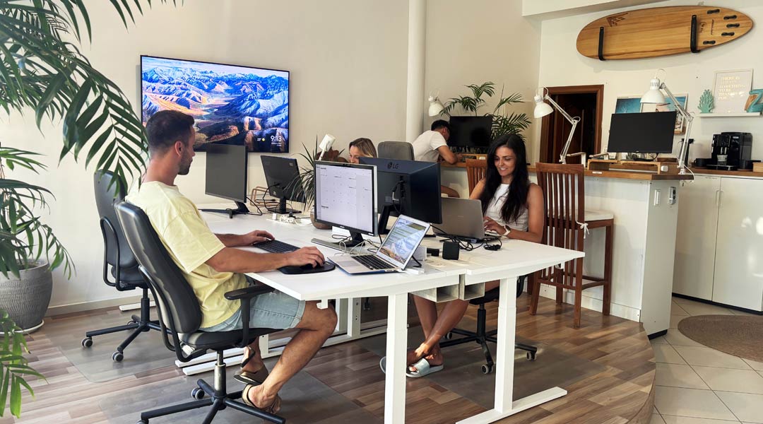 surfen im november - coworking space