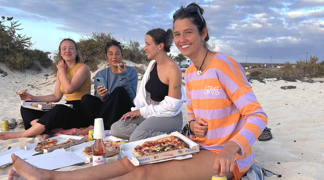 surfcamp fuerteventura pizza night surfcamp fuerteventura pizza night