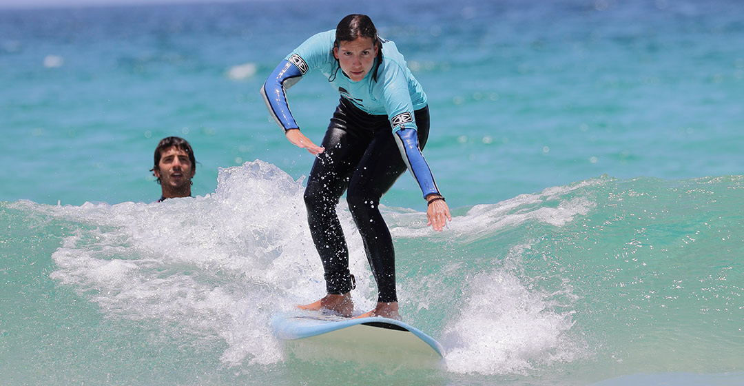 surfkurs fuer anfaenger sicher curso de surf para principiantes seguro