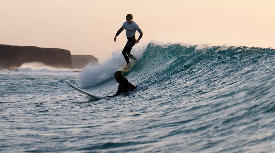 surfkurs-fuer-intermediates-surfen surf course for intermediate surfers