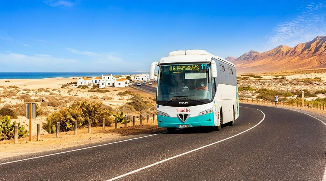 Anreise-nach-El-Cotillo---Bus Viajar a El Cotillo - Autobús