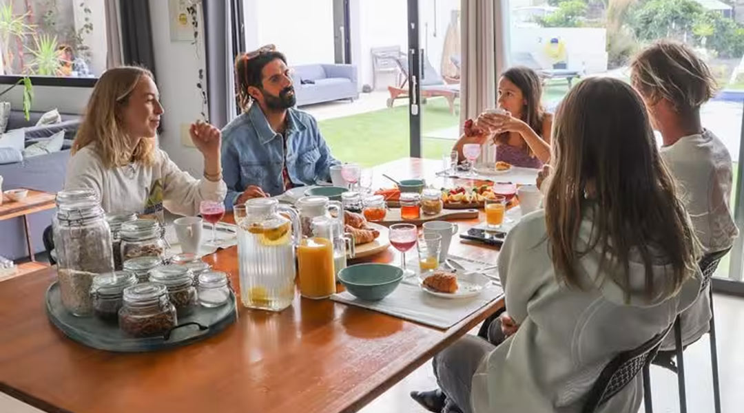 surfvilla-koa-breakfast